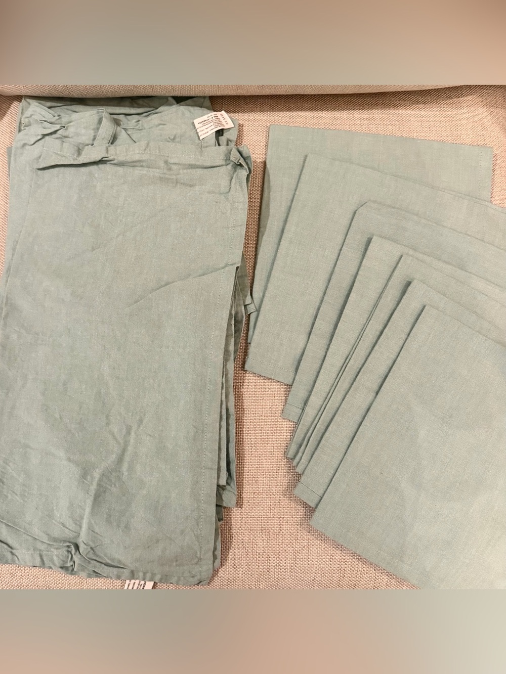 Pier 1-Set of 12 Light Green Cotton Napkins - Picture 3 of 3